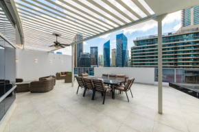 Maison Privee - Stunning 3-Floor Villa with Kids Room & Rooftop Terrace over Dubai Marina